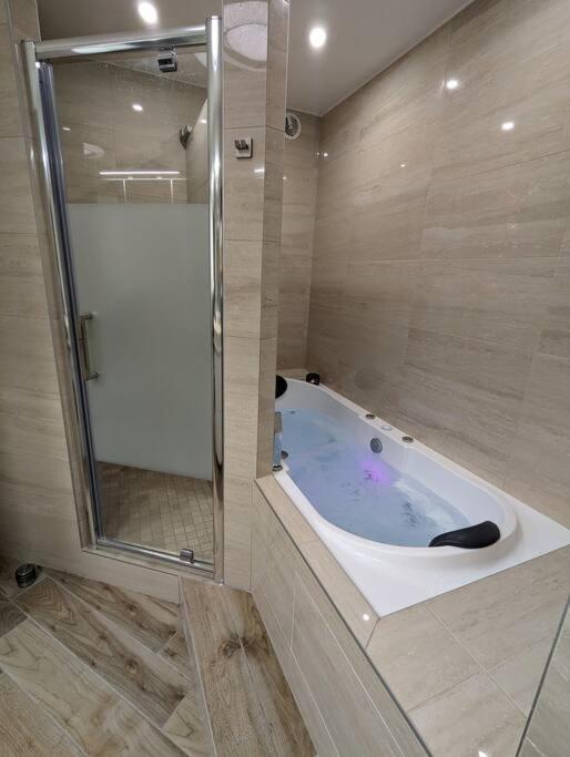 Le Cosy-Chic - T3 Balneo A Villeurbanne / Lyon Zewnętrze zdjęcie
